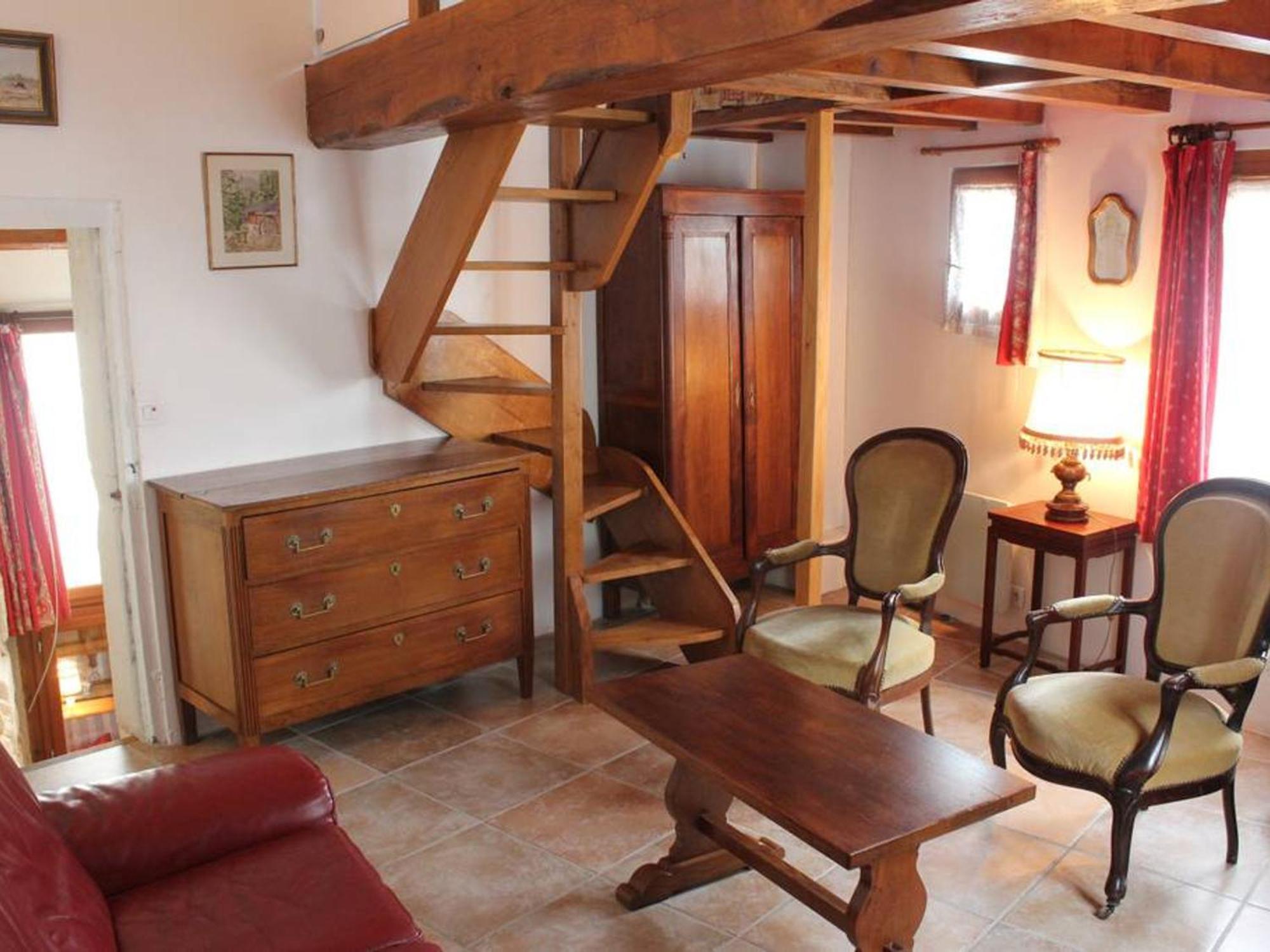 Location Unique En Ville, 3 Niveaux Avec Cave Voutee Et Troglodytique, Charme Et Authenticite En Touraine - Fr-1-381-162 Loches Luaran gambar